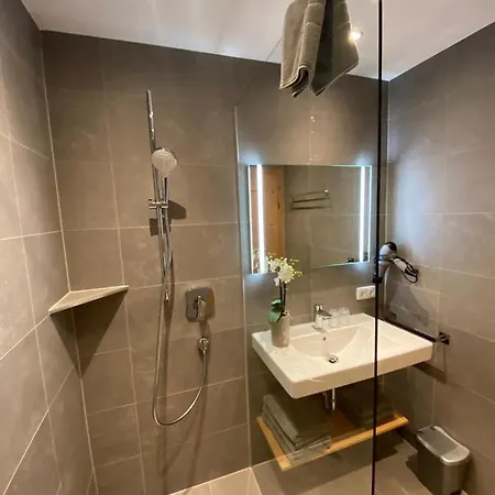 Haselsperger 아파트 *